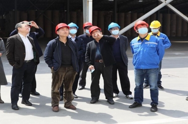 生态环境部科财司副司长付川一行考察由304永利集团承担的国家科技重大专项示范工程